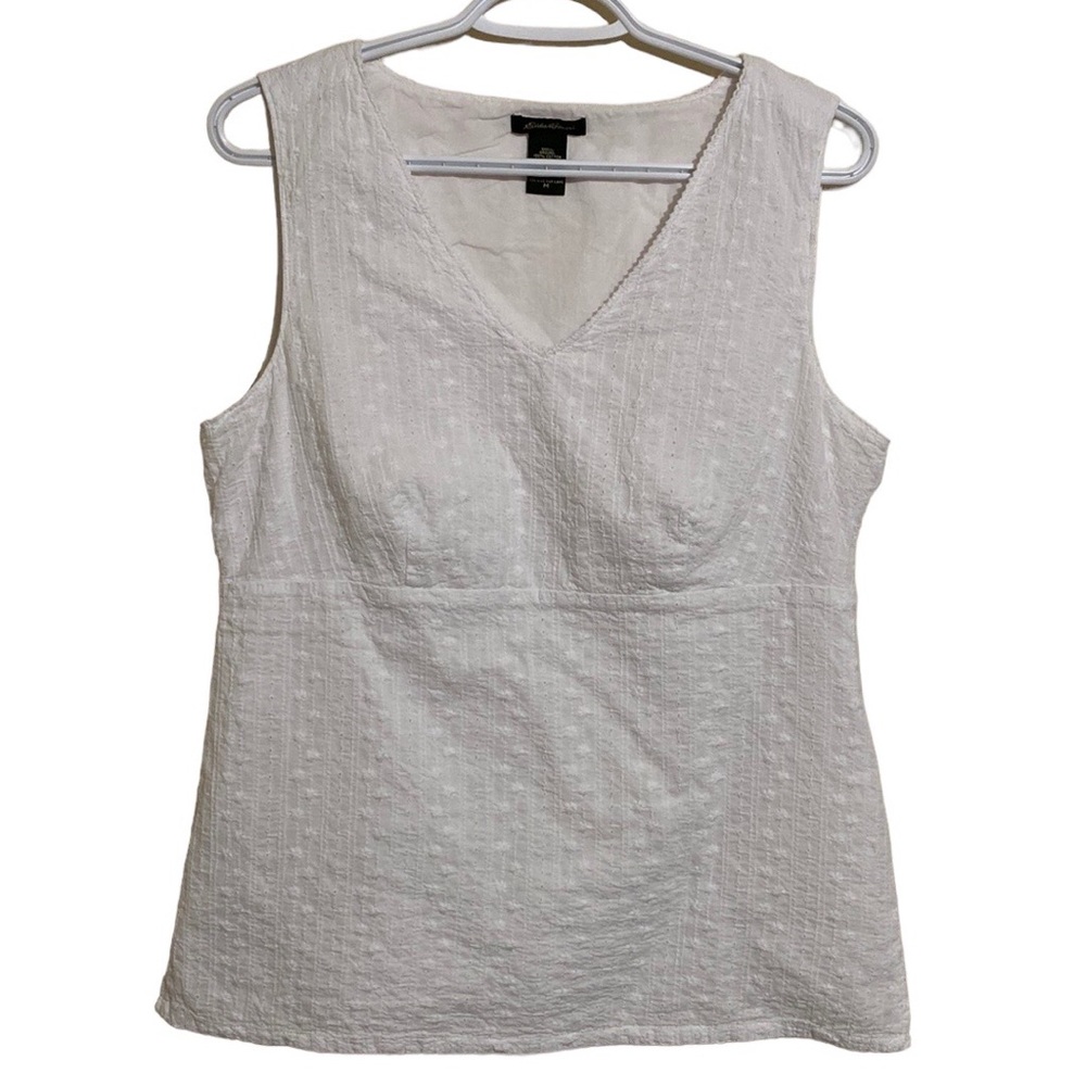 Eddie Bauer Women White Eyelet Sleeveless V-shape Top Size M